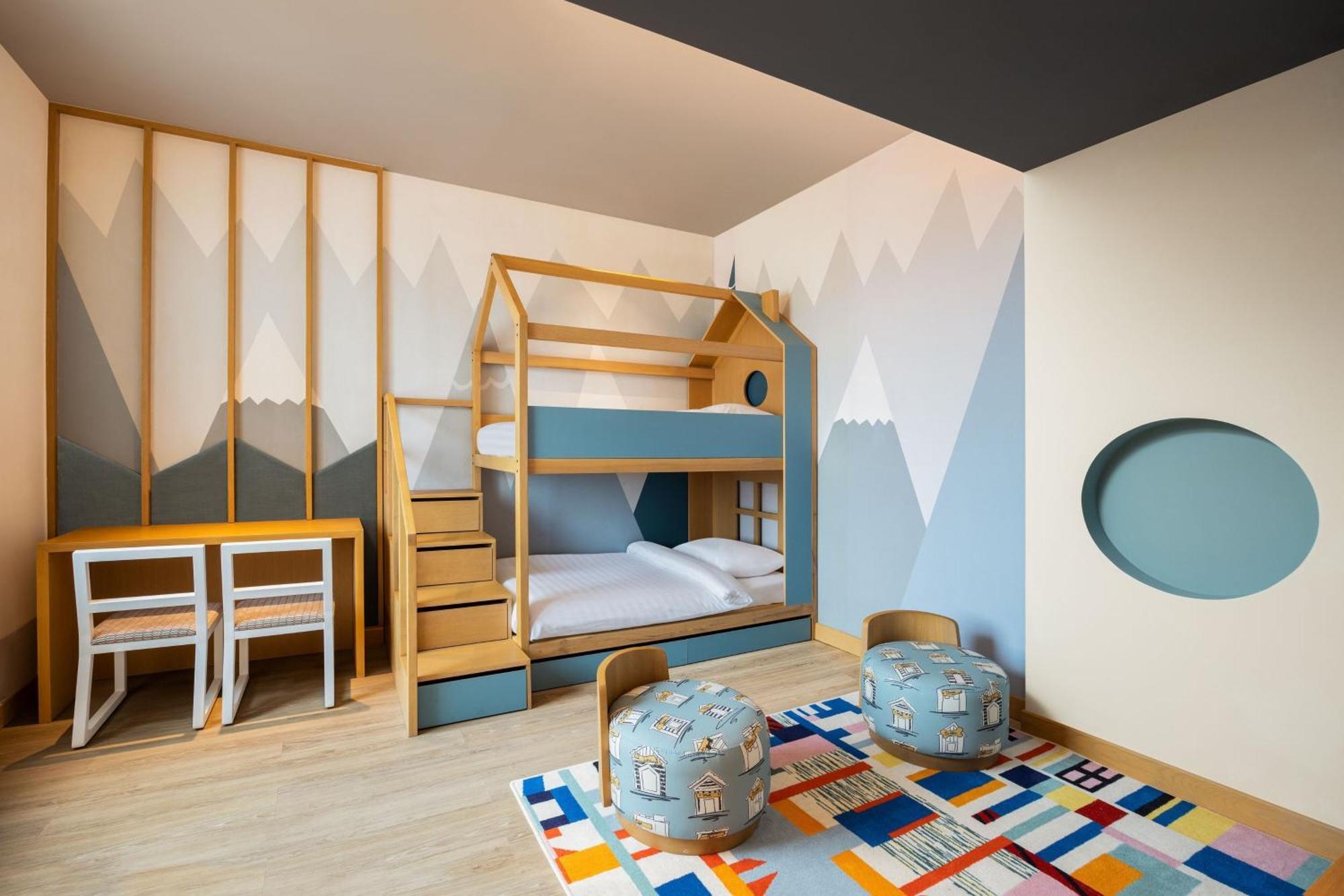 Courtyard By Marriott Shillong Hotel Bagian luar foto